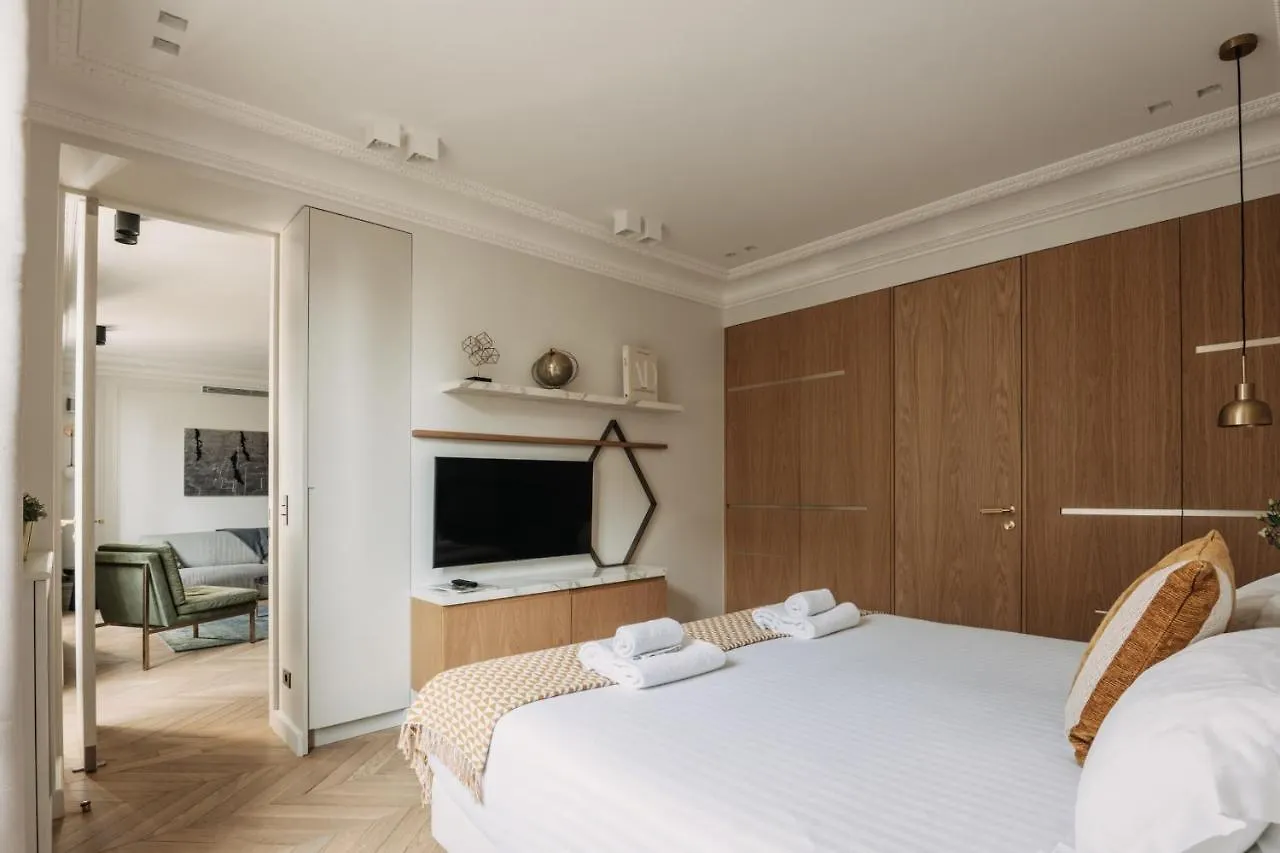 Highstay - Luxury Serviced Apartments - Rue De Rivoli Paris Frankrike